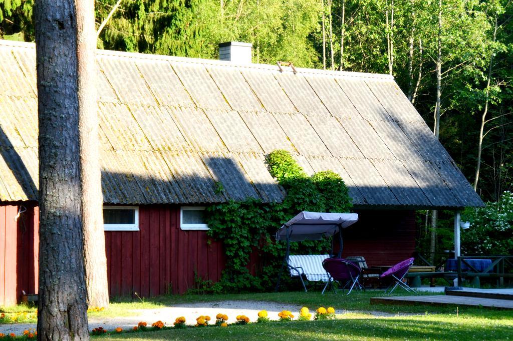 Roosi Holiday Home Rannaküla Exteriör bild