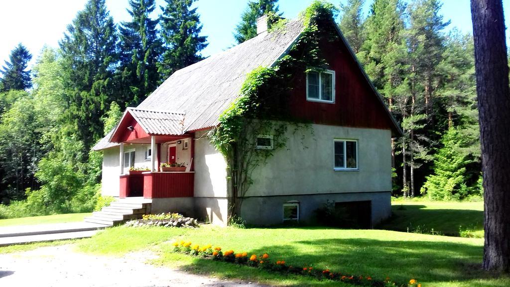 Roosi Holiday Home Rannaküla Exteriör bild