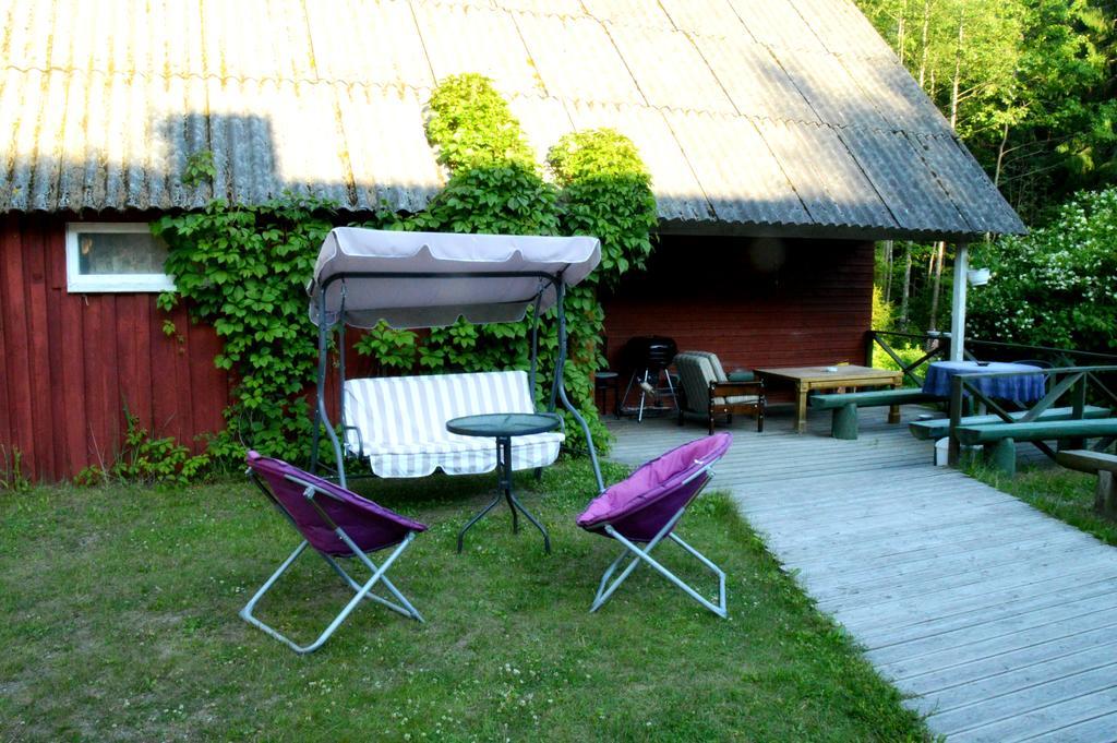 Roosi Holiday Home Rannaküla Exteriör bild